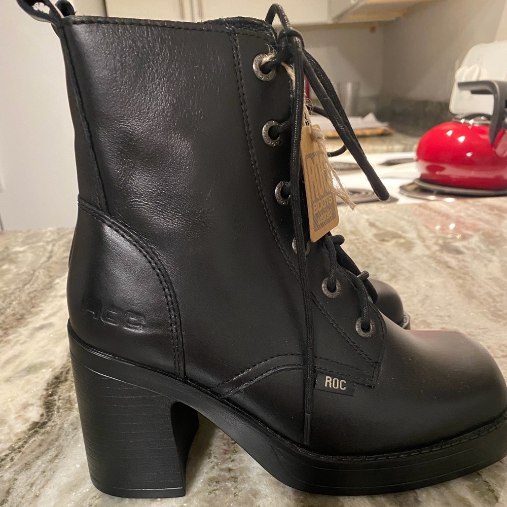 Roc Australian leather boot size 7 retail $240